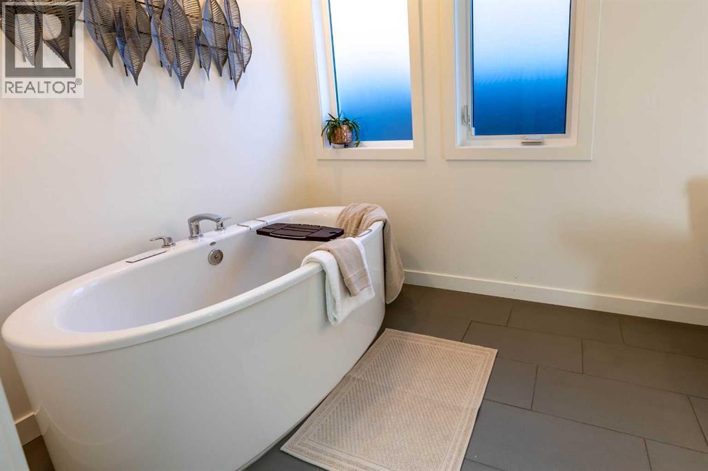 108 Gateway Mews S, Lethbridge, Alberta  T1K 5S2 - Photo 23 - A2291457