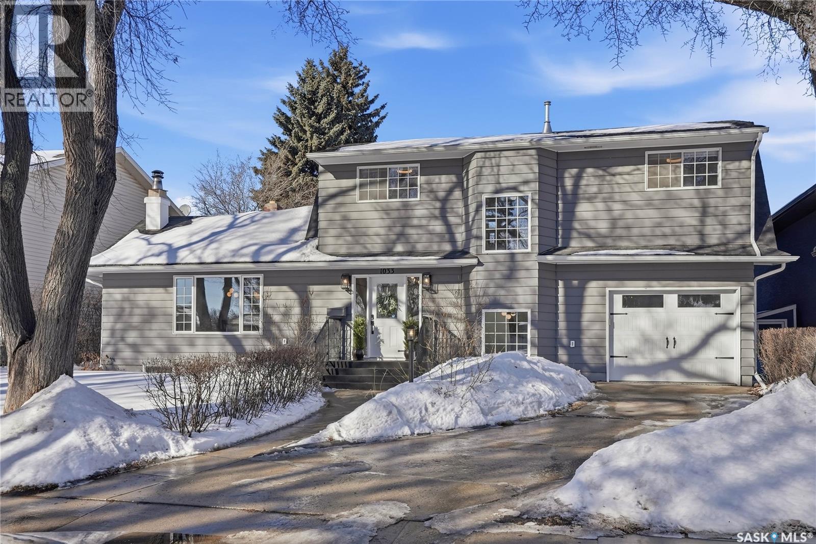 1033 9th STREET E, saskatoon, Saskatchewan