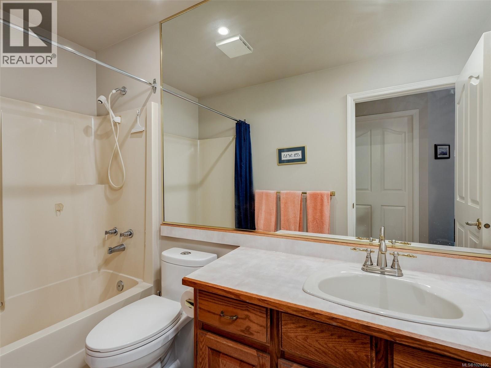 714 6880 Wallace Dr, Central Saanich, British Columbia  V8M 1N8 - Photo 18 - 1024406