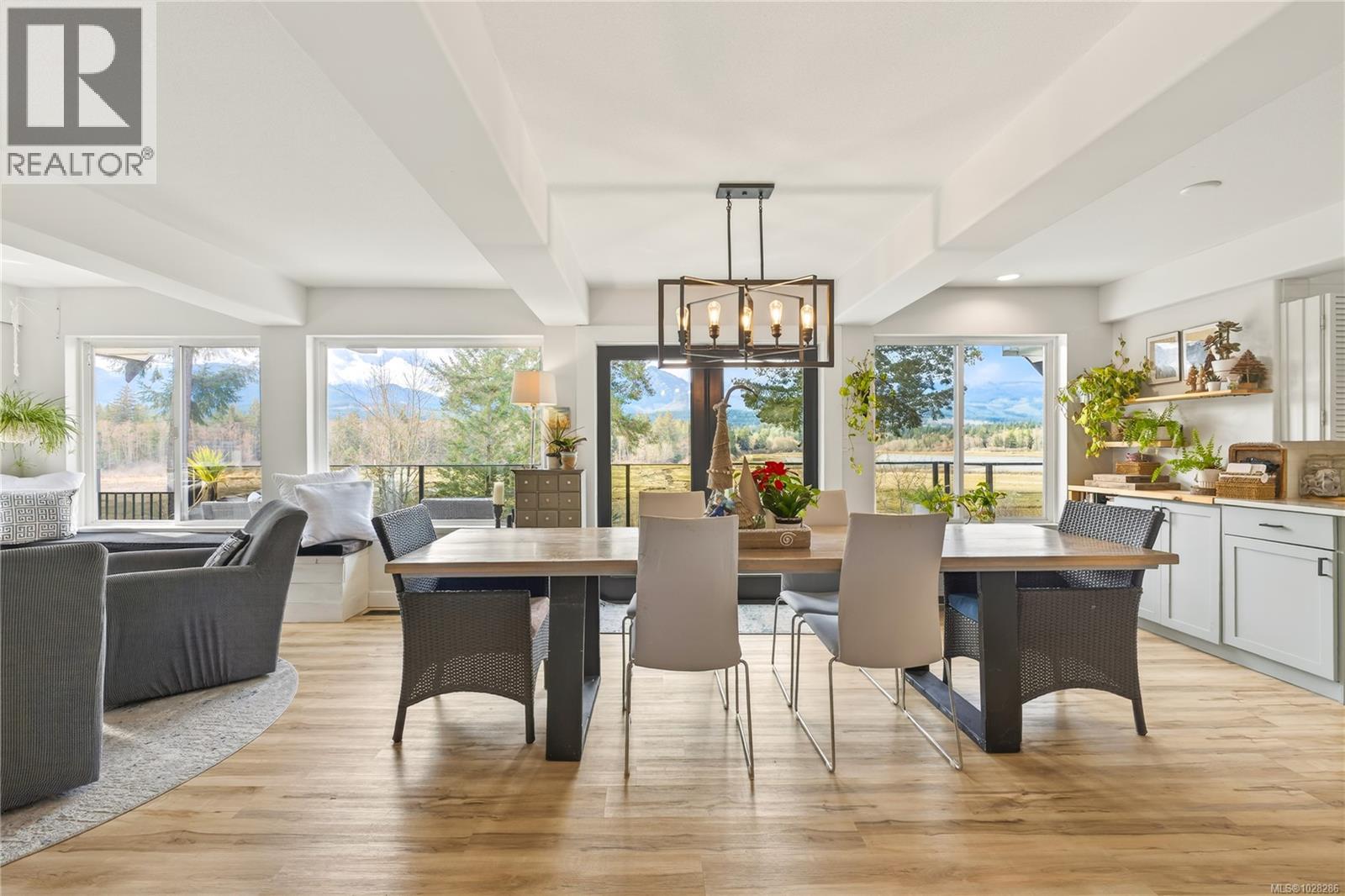 7703 Tozer Rd, Fanny Bay, British Columbia  V0R 1W0 - Photo 17 - 1028286