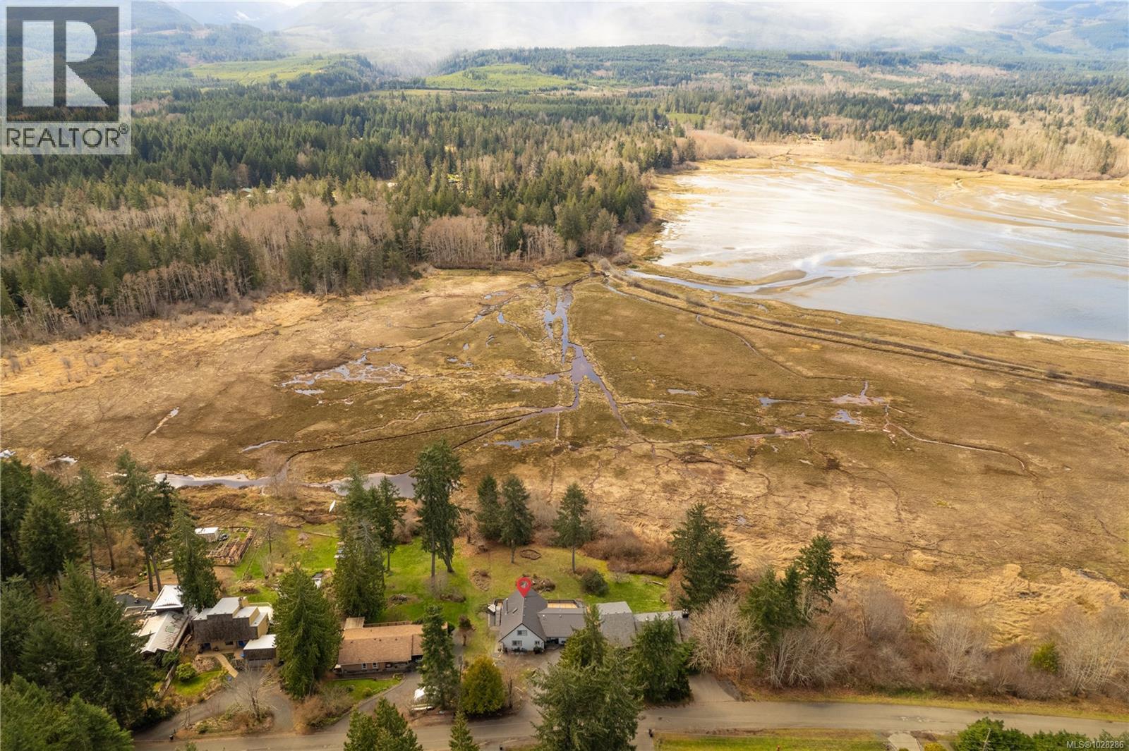 7703 Tozer Rd, Fanny Bay, British Columbia  V0R 1W0 - Photo 35 - 1028286