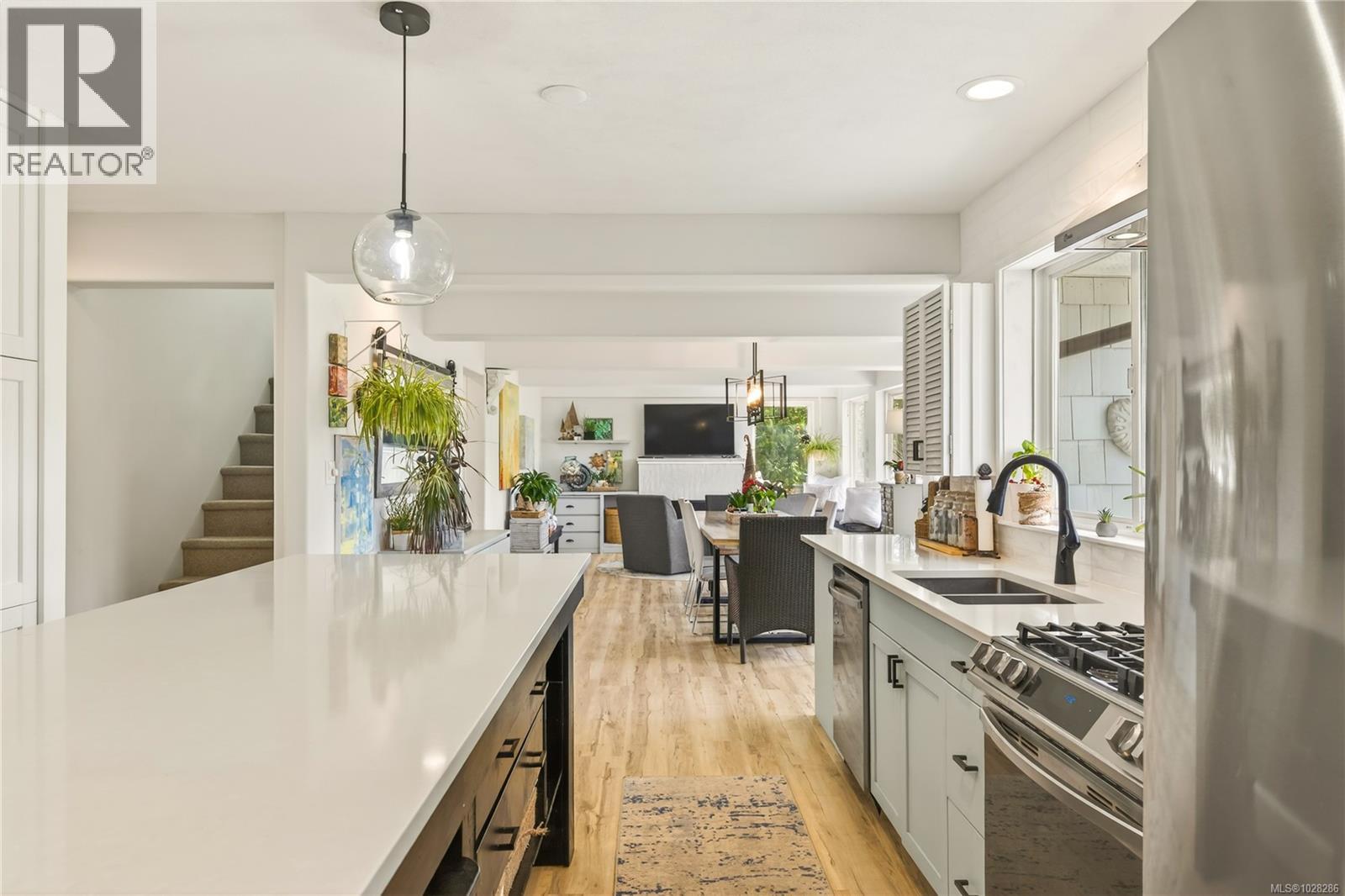 7703 Tozer Rd, Fanny Bay, British Columbia  V0R 1W0 - Photo 16 - 1028286