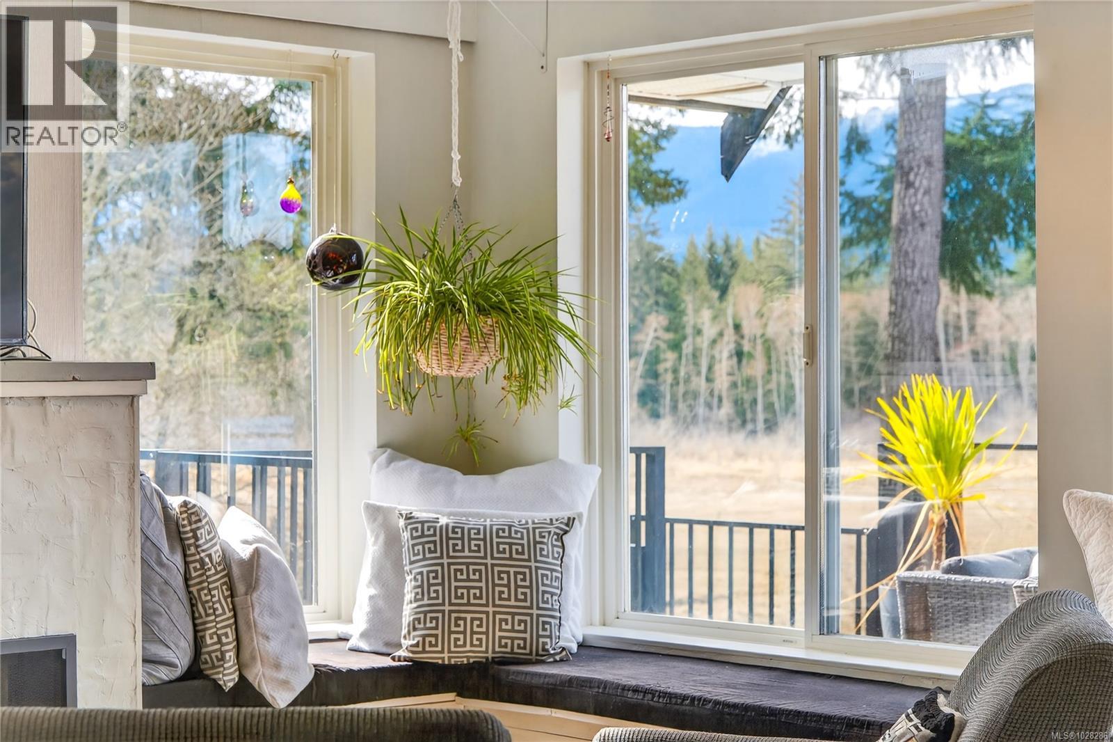 7703 Tozer Rd, Fanny Bay, British Columbia  V0R 1W0 - Photo 23 - 1028286