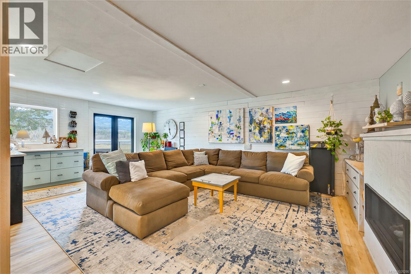 7703 Tozer Rd, Fanny Bay, British Columbia  V0R 1W0 - Photo 7 - 1028286