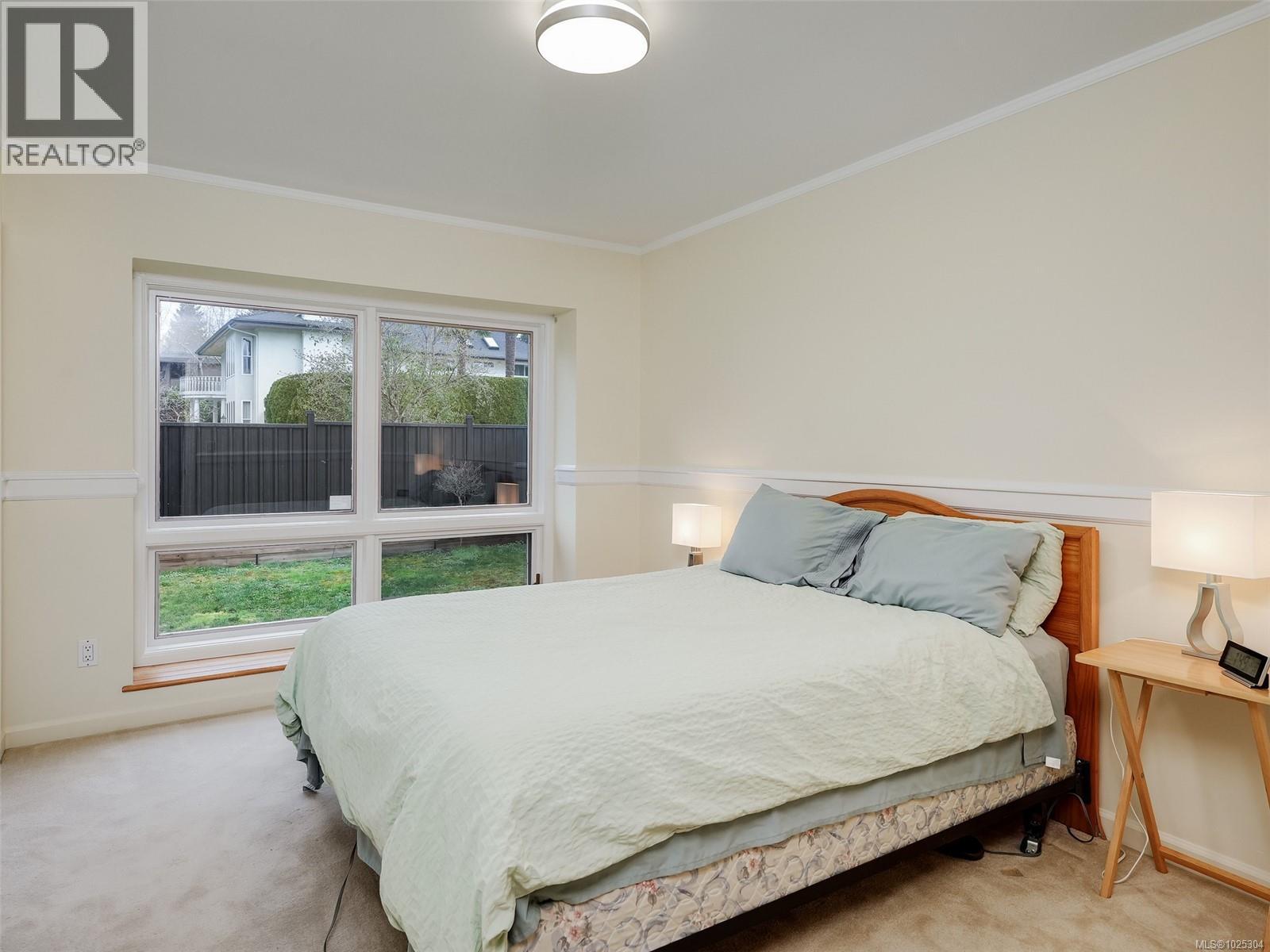 3914 Gibson Crt, Saanich, British Columbia  V8N 6E2 - Photo 19 - 1025304