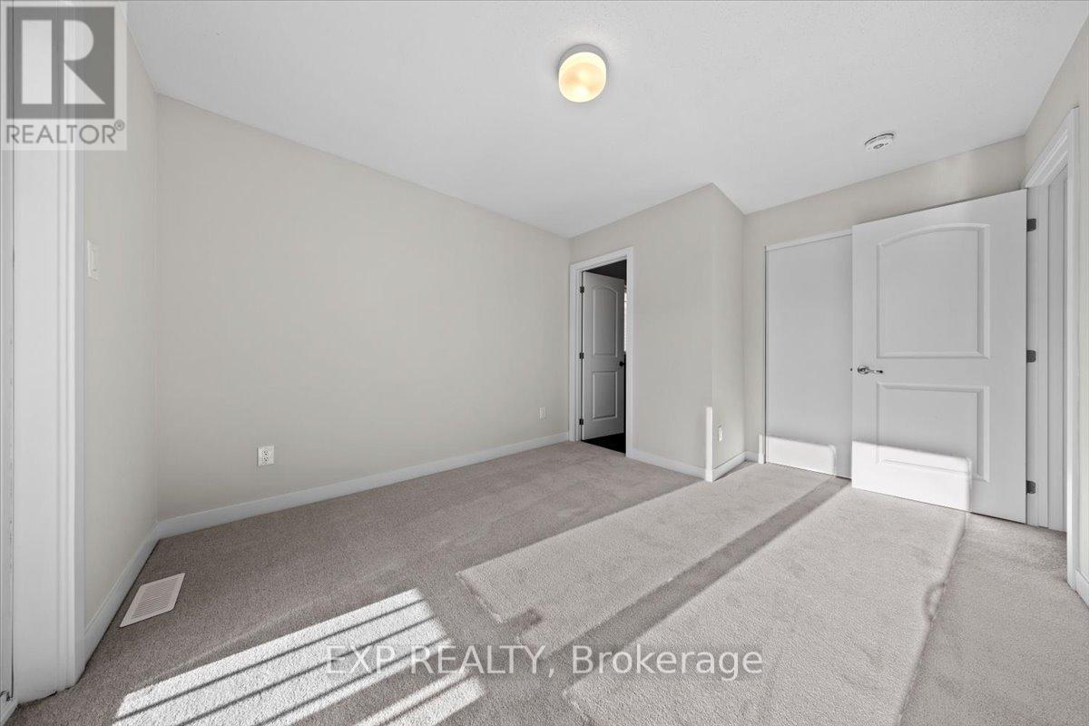 822 Demulcent Lane, Ottawa, Ontario  K2W 0N9 - Photo 27 - X12868234