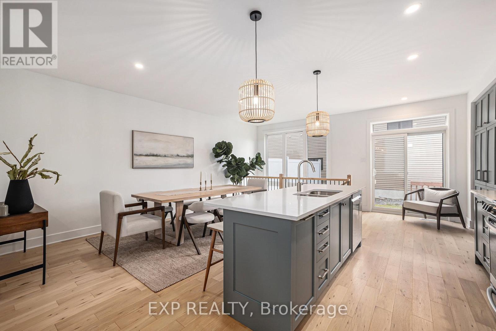 1186 Cope Drive, Ottawa, Ontario  K2S 3C4 - Photo 13 - X12868266