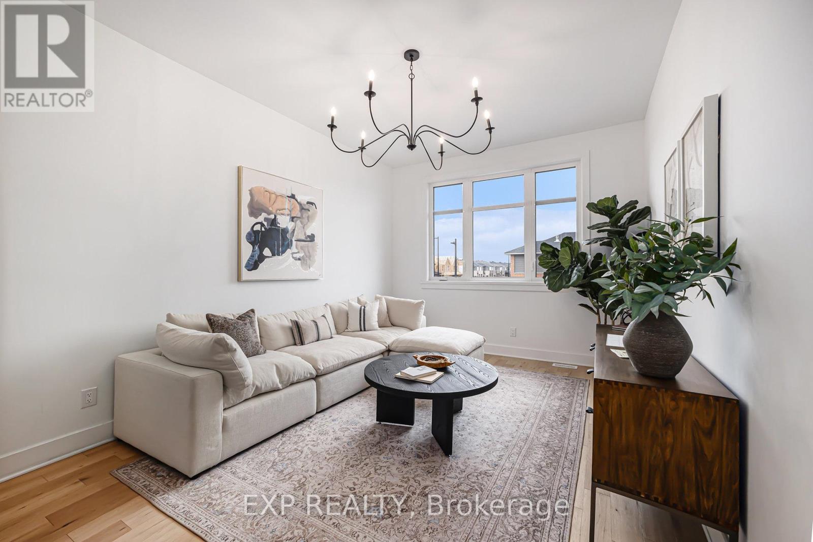 1186 Cope Drive, Ottawa, Ontario  K2S 3C4 - Photo 15 - X12868266