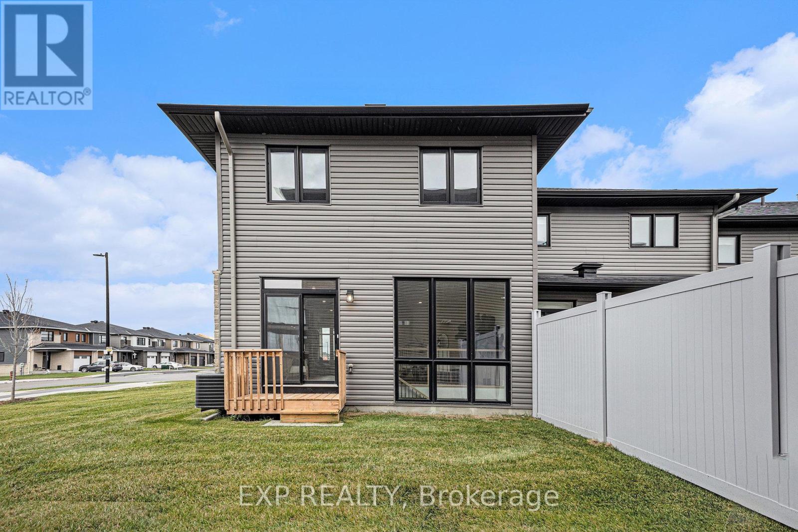 1186 Cope Drive, Ottawa, Ontario  K2S 3C4 - Photo 26 - X12868266