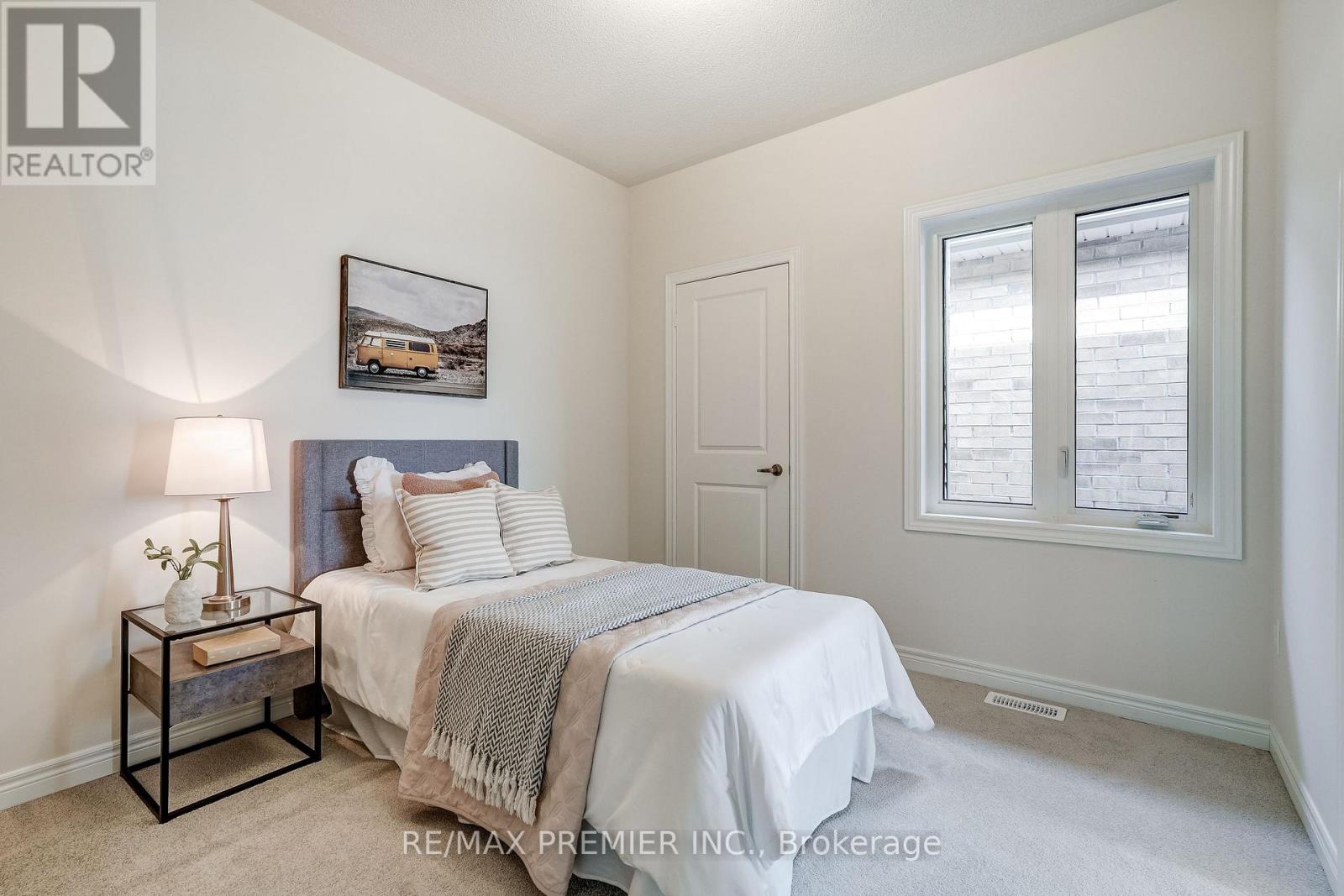 1218 Talisman Manor, Pickering, Ontario  L1X 0R9 - Photo 28 - E12857712