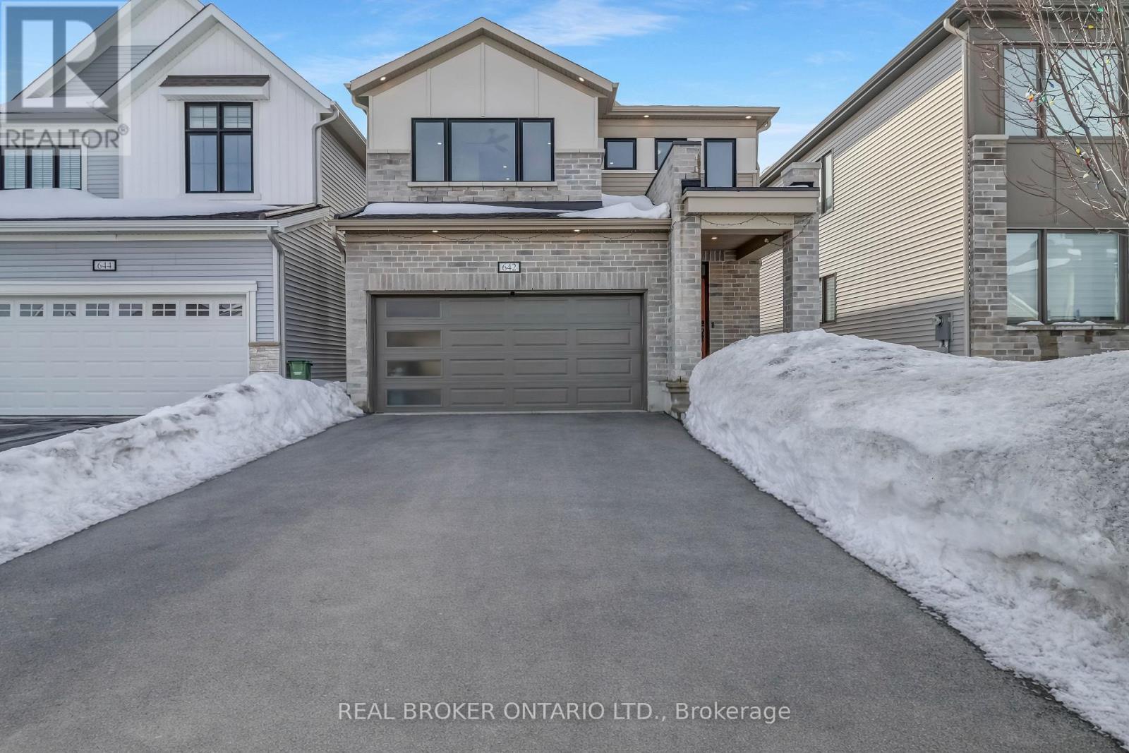 642 CONTINENTAL AVENUE, Ottawa, Ontario