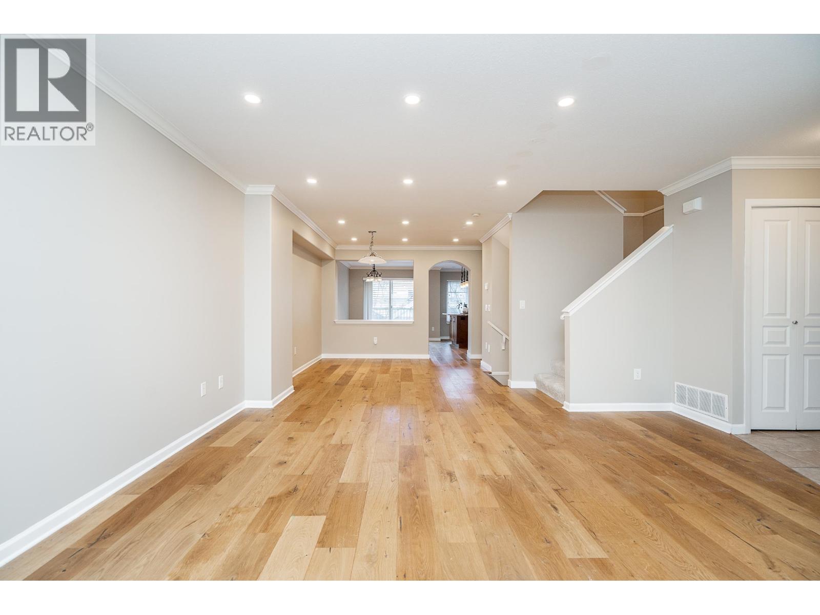 5 2351 Parkway Boulevard, Coquitlam, British Columbia  V3E 3P2 - Photo 12 - R3098247