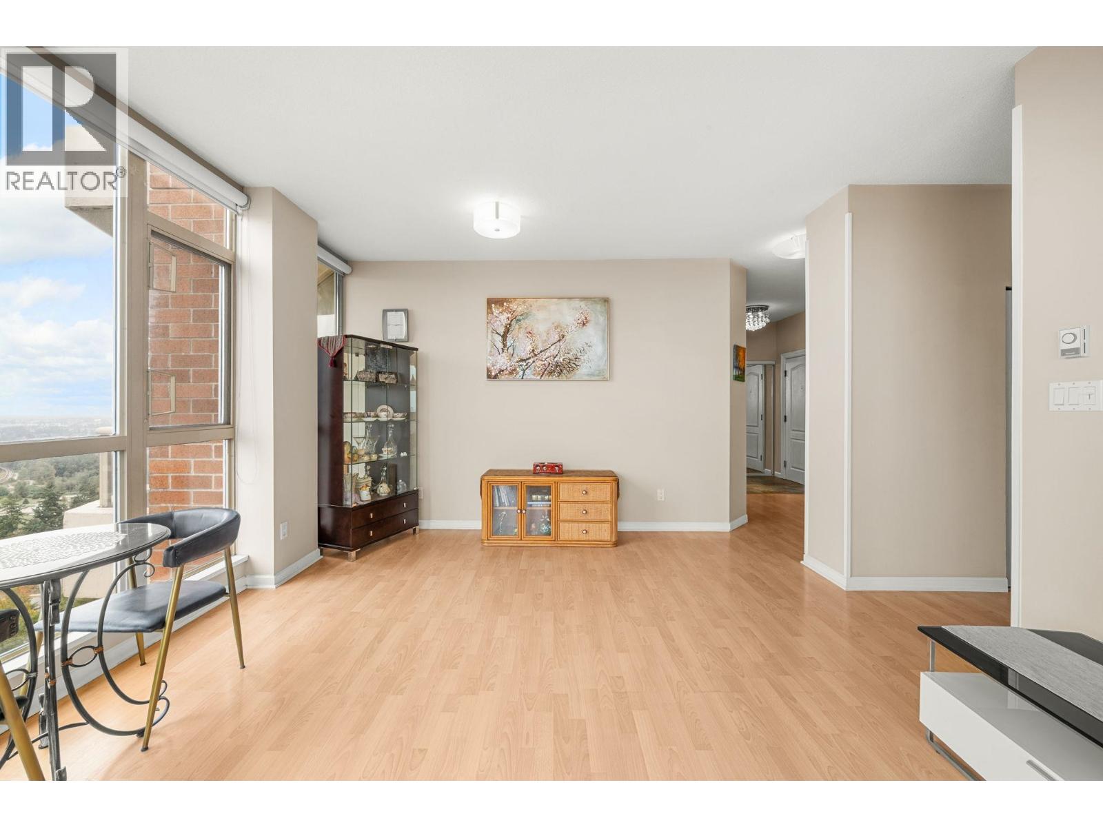 2403 6838 Station Hill Drive, Burnaby, British Columbia  V3N 5A4 - Photo 10 - R3098248