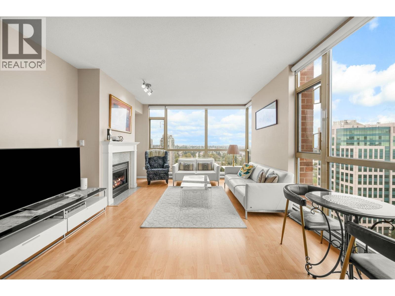 2403 6838 Station Hill Drive, Burnaby, British Columbia  V3N 5A4 - Photo 12 - R3098248