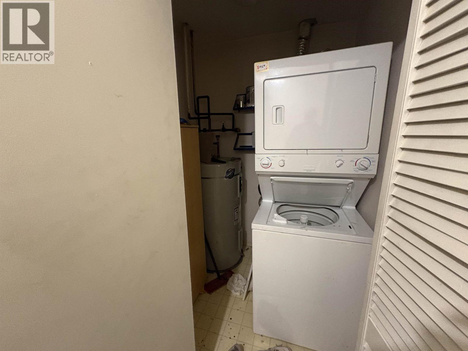 305 1035 Auckland Street, New Westminster, British Columbia  V3M 1K9 - Photo 3 - R3098262