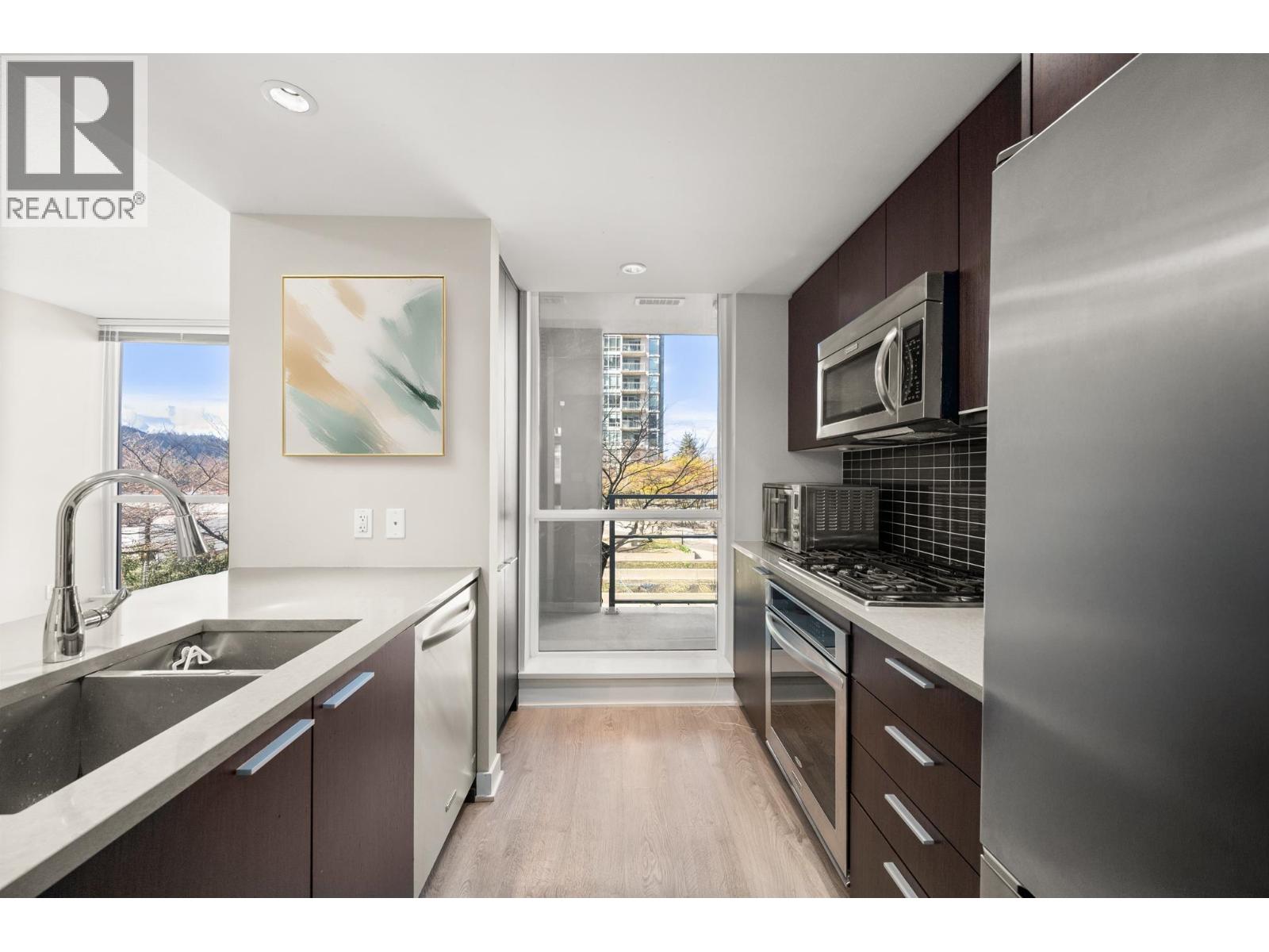 608 2975 Atlantic Avenue, Coquitlam, British Columbia  V3B 0C5 - Photo 3 - R3098291