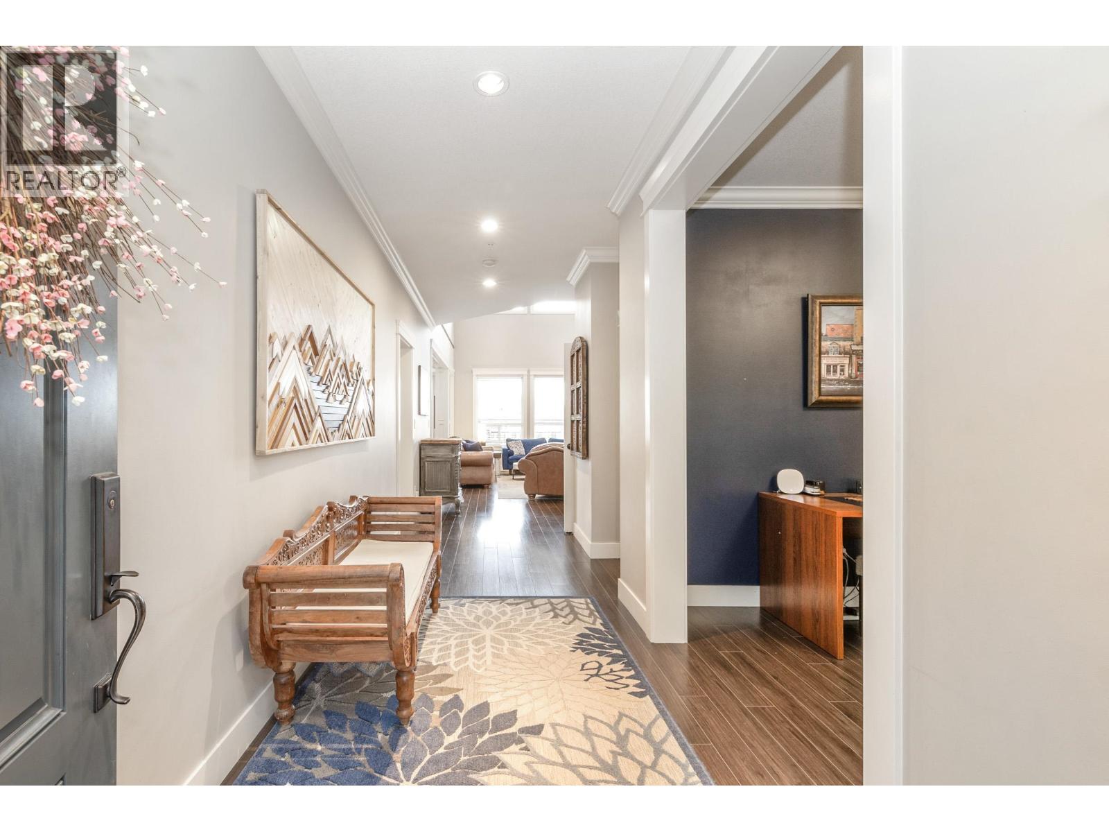 13869 Silver Valley Road, Maple Ridge, British Columbia  V4R 0C2 - Photo 2 - R3098025