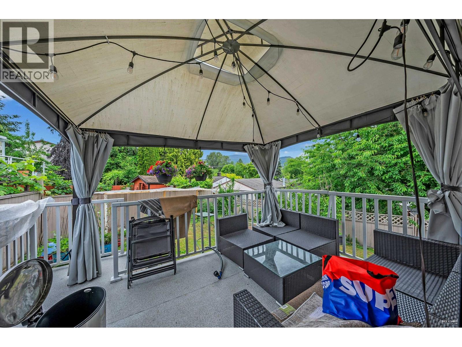 1112 Hansard Crescent, Coquitlam, British Columbia  V3C 4W7 - Photo 13 - R3098261