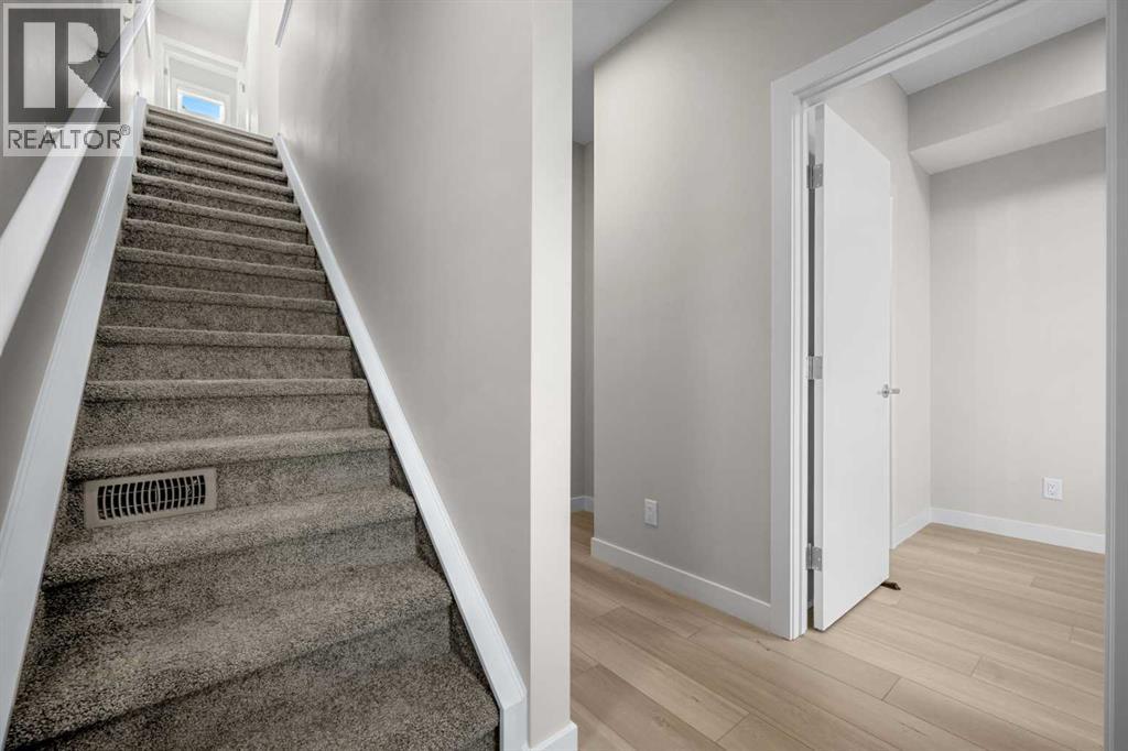 86, 285 Chelsea Court, Chestermere, Alberta  T1X 2W7 - Photo 34 - A2292199