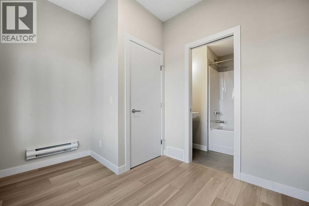 86, 285 Chelsea Court, Chestermere, Alberta  T1X 2W7 - Photo 37 - A2292199