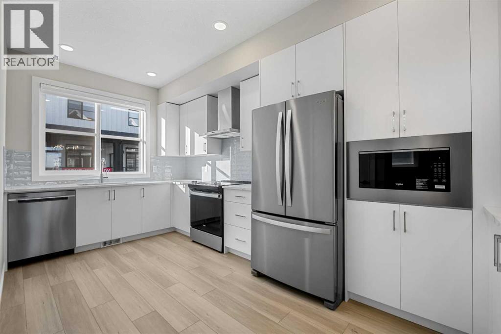 86, 285 Chelsea Court, Chestermere, Alberta  T1X 2W7 - Photo 9 - A2292199