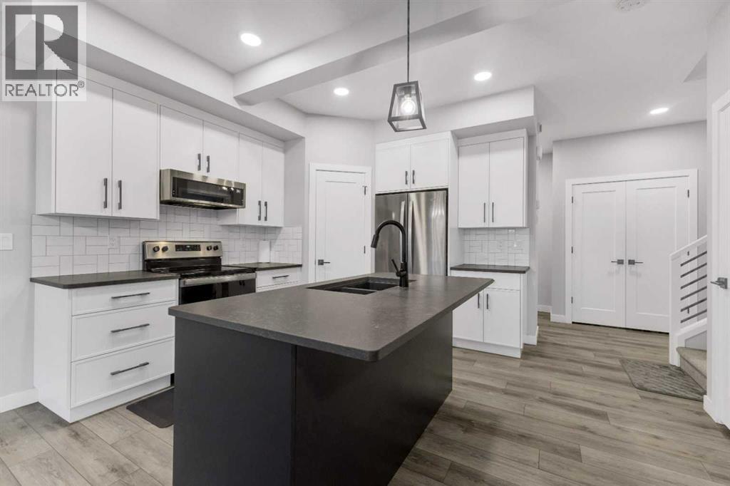 119 Crestview Boulevard, Sylvan Lake, Alberta  T4S 0V8 - Photo 12 - A2273090