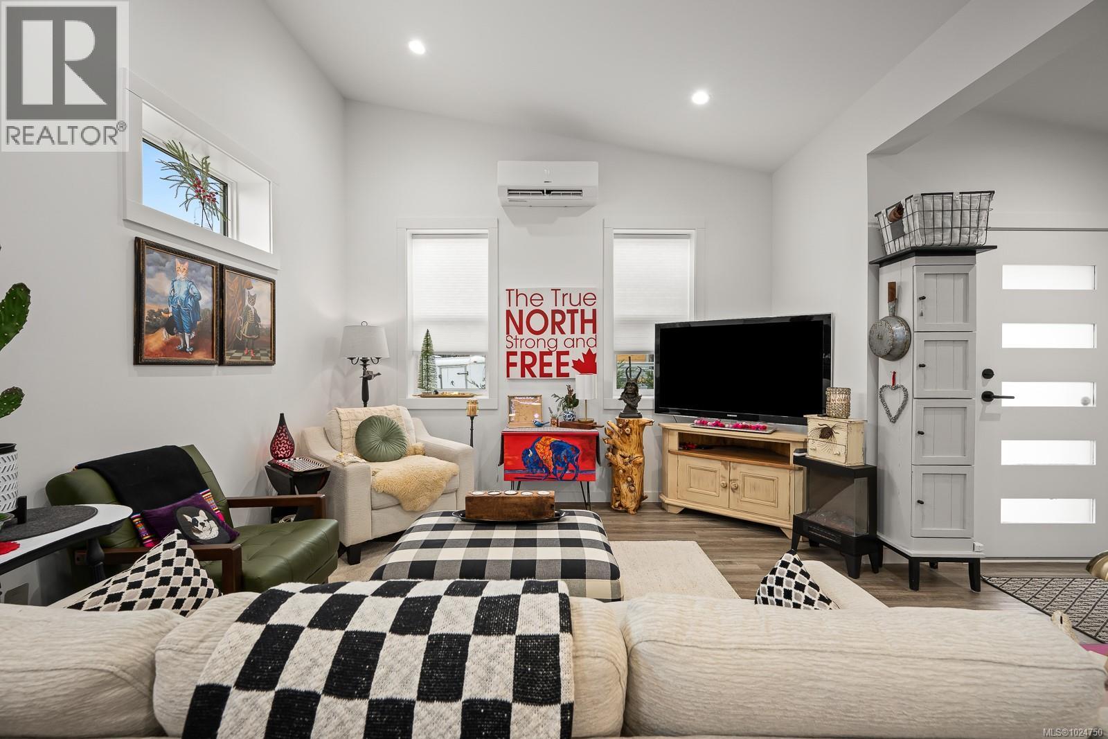 30 3025 Royston Rd, Cumberland, British Columbia  V9N 3P8 - Photo 11 - 1024750