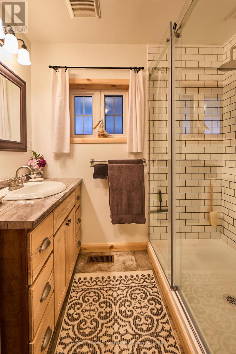 2165 Highway 592, Perry, Ontario  P0A 1J0 - Photo 14 - X12868148