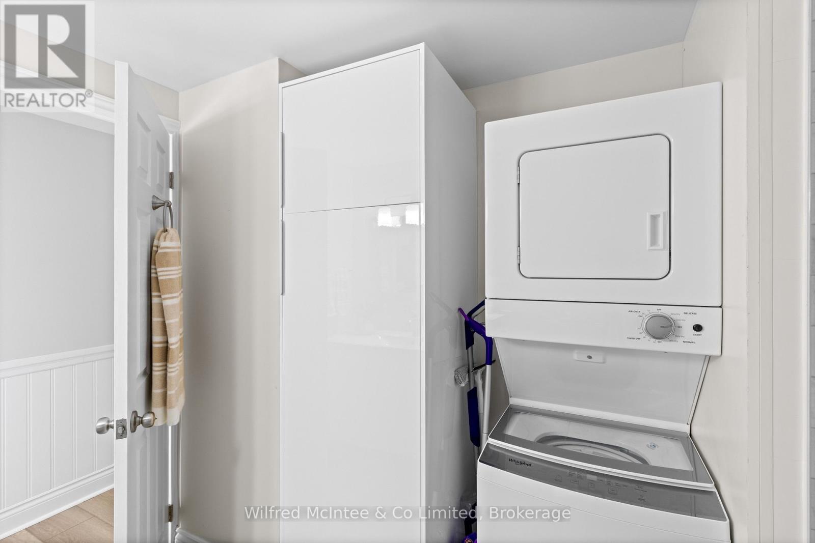 70 Applewood Boulevard, Kincardine, Ontario  N0H 2T0 - Photo 22 - X12868156