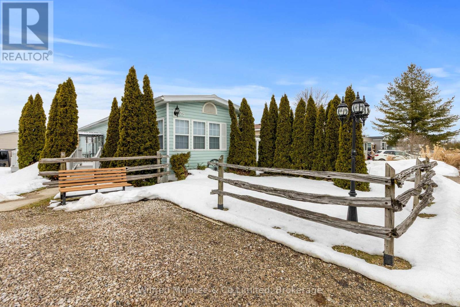 70 Applewood Boulevard, Kincardine, Ontario  N0H 2T0 - Photo 36 - X12868156