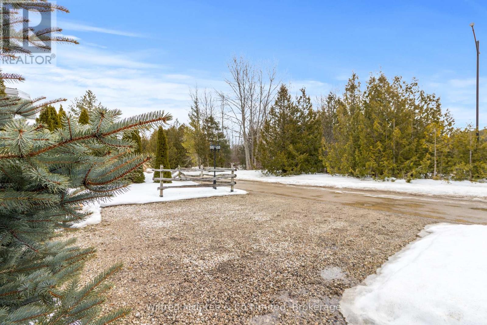 70 Applewood Boulevard, Kincardine, Ontario  N0H 2T0 - Photo 38 - X12868156