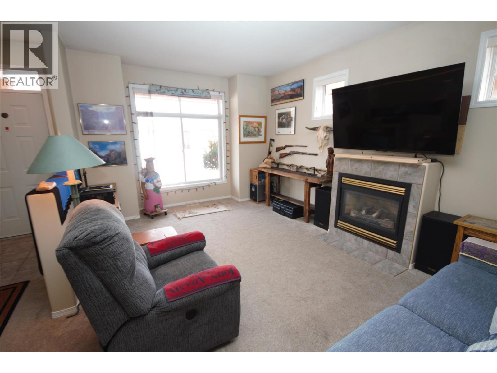 189 Willows Place, Oliver, British Columbia  V0H 1T4 - Photo 6 - 10378773