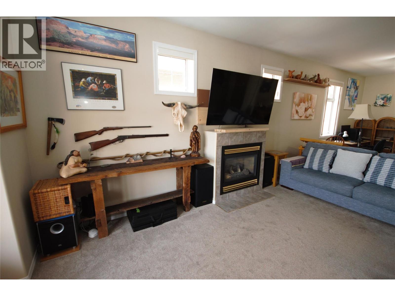 189 Willows Place, Oliver, British Columbia  V0H 1T4 - Photo 10 - 10378773