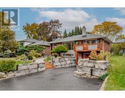 112 WYNDCLIFF CRESCENT, Toronto, Ontario