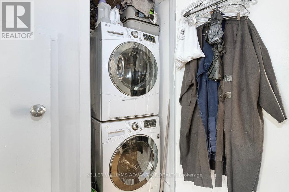 206 - 264 Seaton Street, Toronto, Ontario  M5A 2T4 - Photo 9 - C12868270