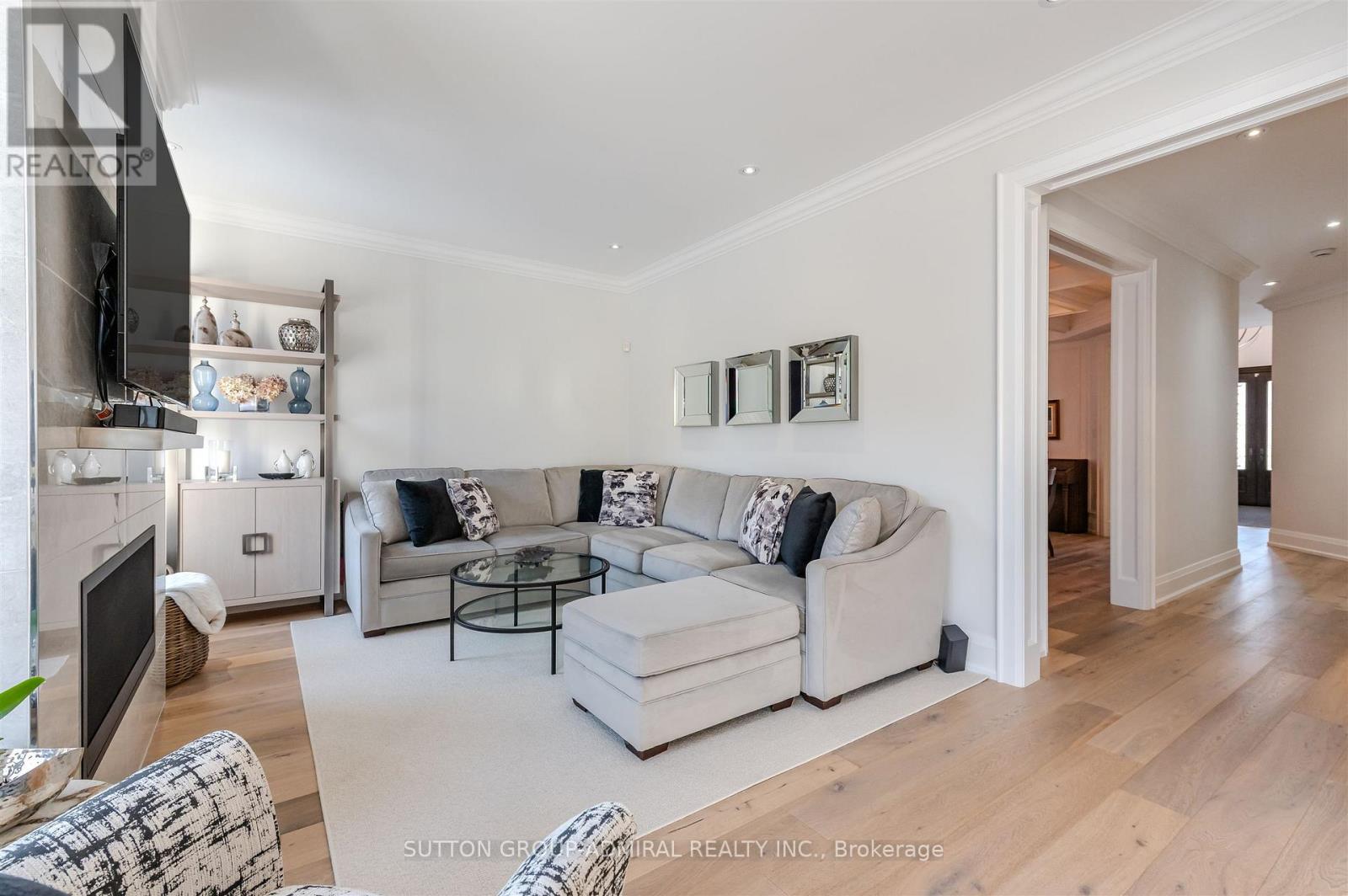 15 Stormont Trail, Vaughan, Ontario  L4H 3W5 - Photo 19 - N12868140