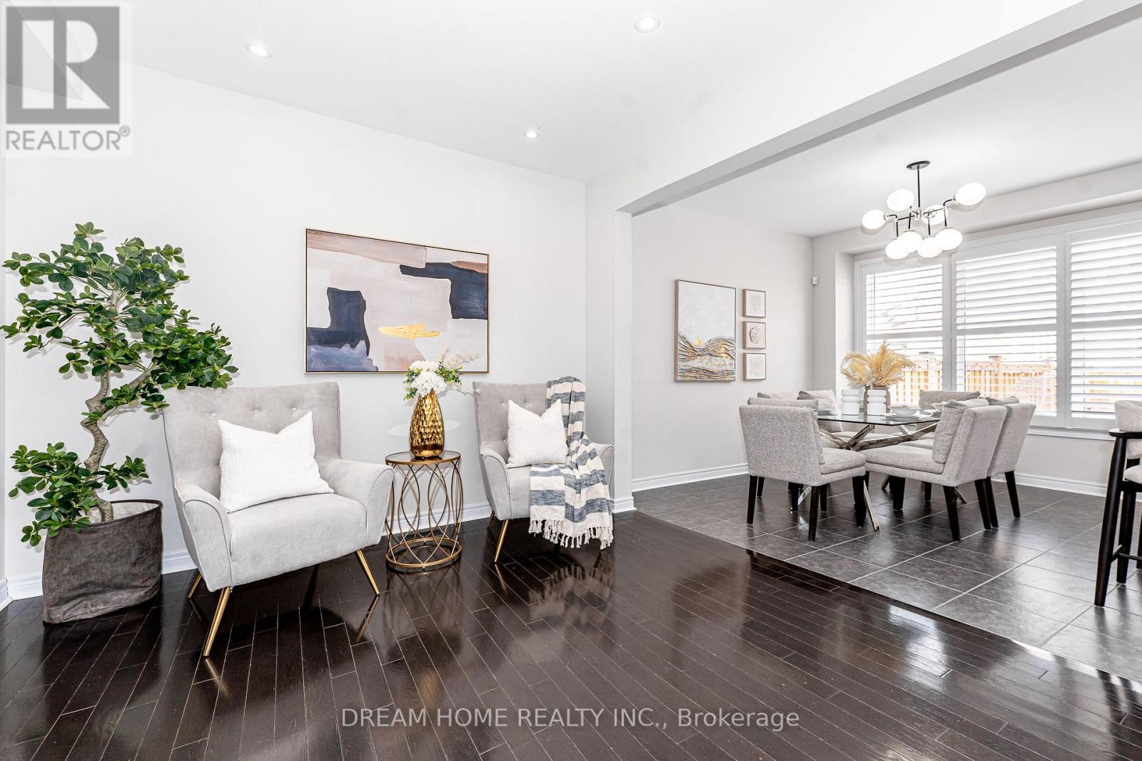 11 Homer Crescent, Aurora, Ontario  L4G 1B7 - Photo 9 - N12868160