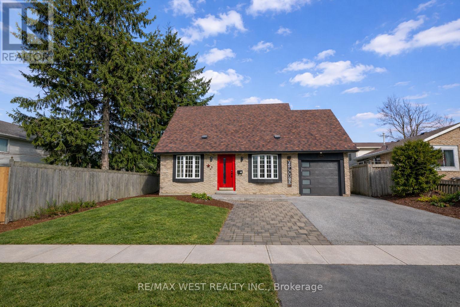 64 HEATHER STREET, Barrie, Ontario