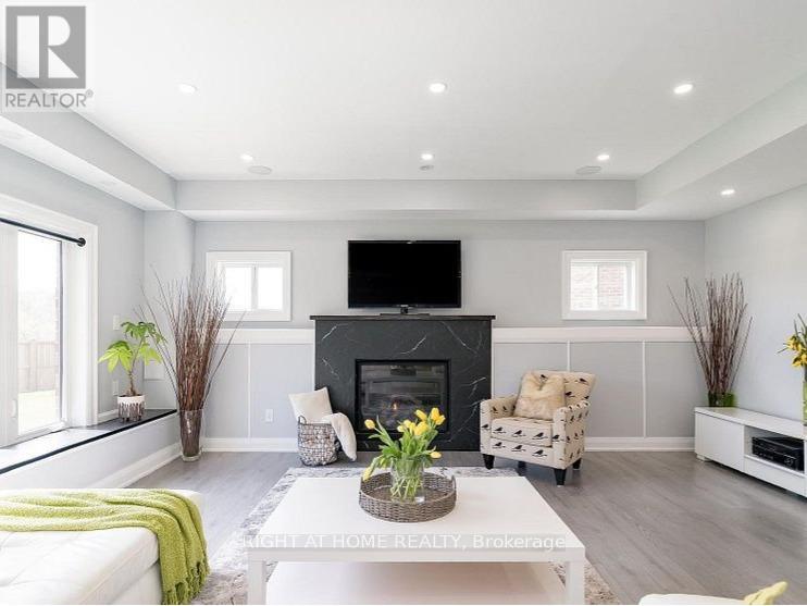 37 Muirfield Drive, Barrie (Holly), Ontario  L4N 5S4 - Photo 25 - S12868252