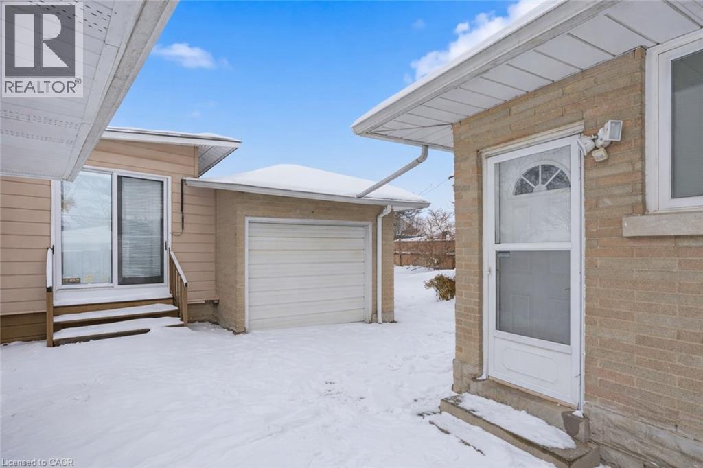 18 Harber Avenue, Kitchener, Ontario  N2C 1Y8 - Photo 25 - 40807970