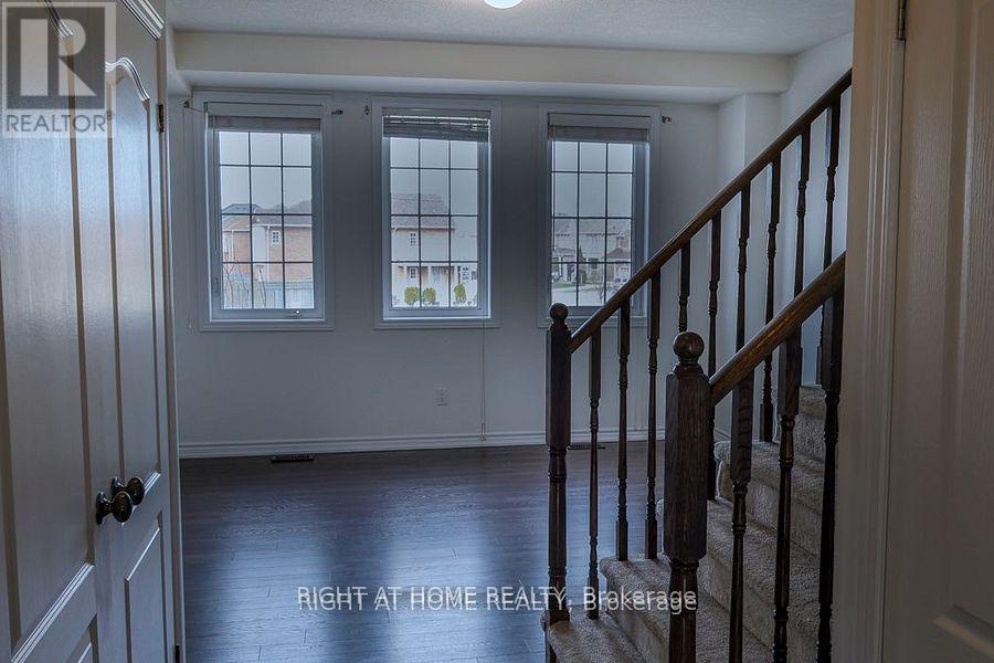 Upper - 11 Telegraph Street, Brampton, Ontario  L6Z 0H9 - Photo 27 - W12868246