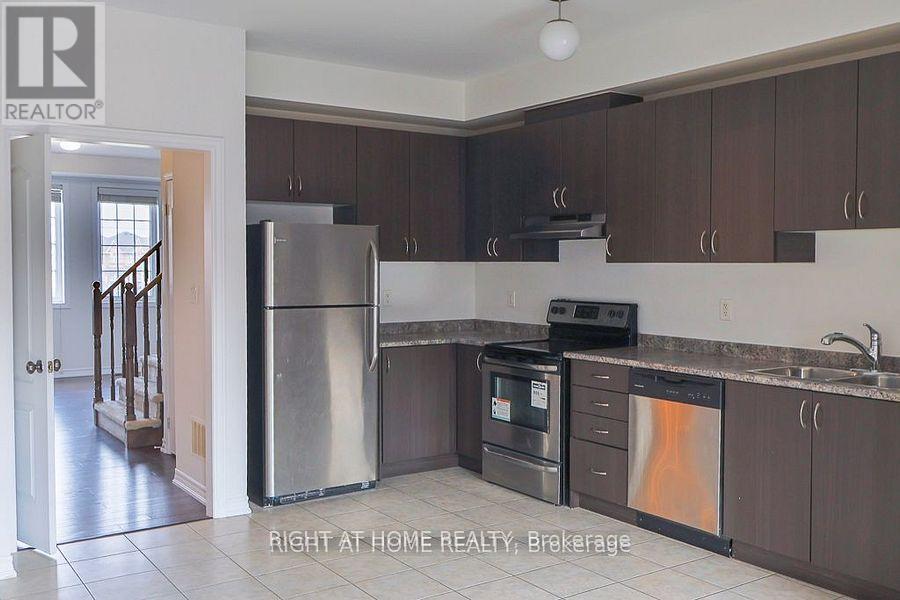 Upper - 11 Telegraph Street, Brampton, Ontario  L6Z 0H9 - Photo 6 - W12868246