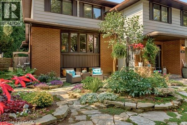 69 Longwood Drive, Waterloo, Ontario  N2L 4B6 - Photo 4 - 40809310