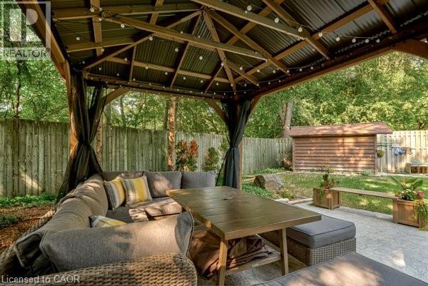 69 Longwood Drive, Waterloo, Ontario  N2L 4B6 - Photo 40 - 40809310