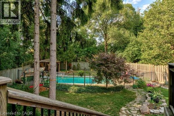 69 Longwood Drive, Waterloo, Ontario  N2L 4B6 - Photo 6 - 40809310