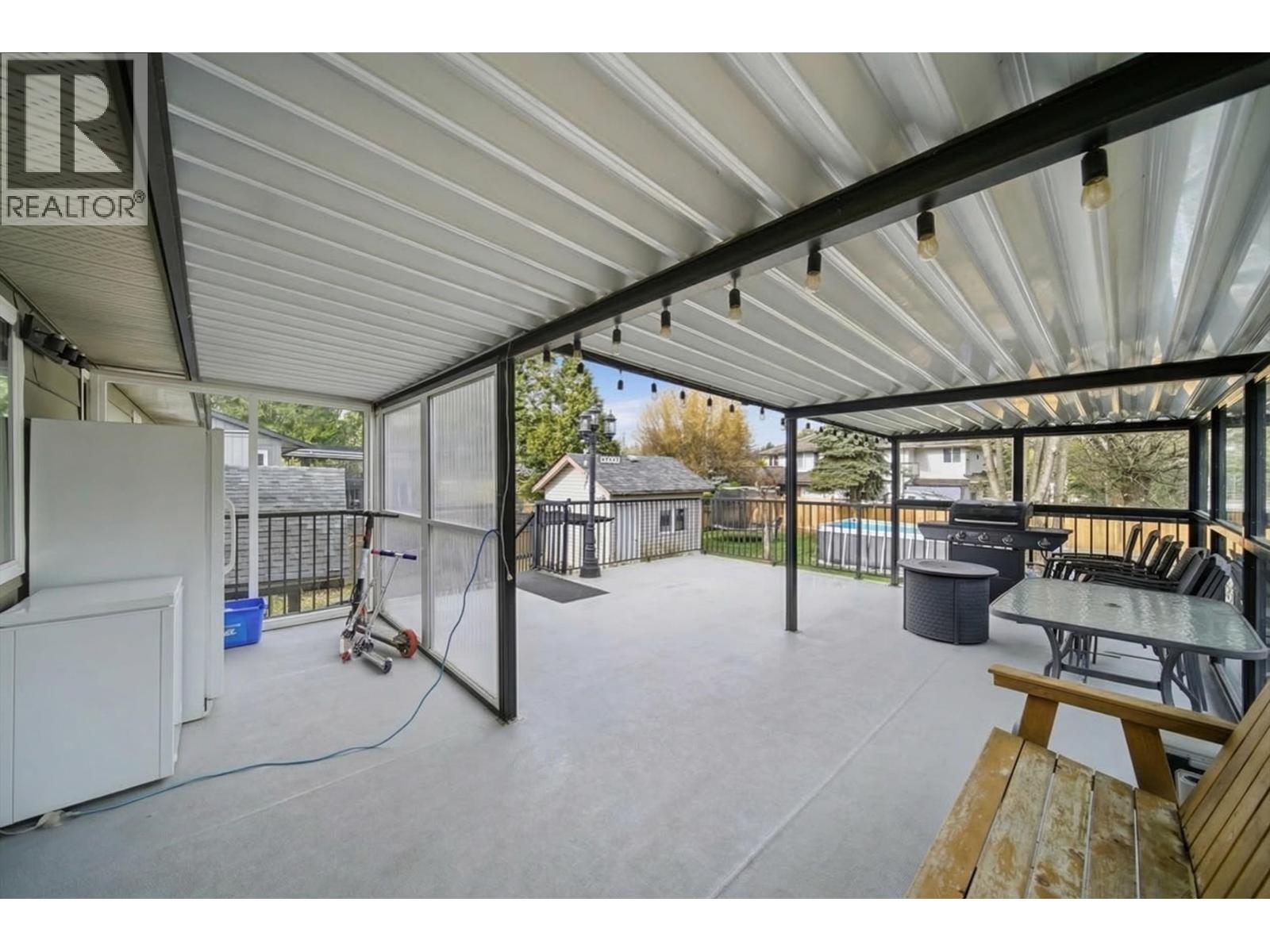 21139 Cook Avenue, Maple Ridge, British Columbia  V2X 7P7 - Photo 18 - R3098160