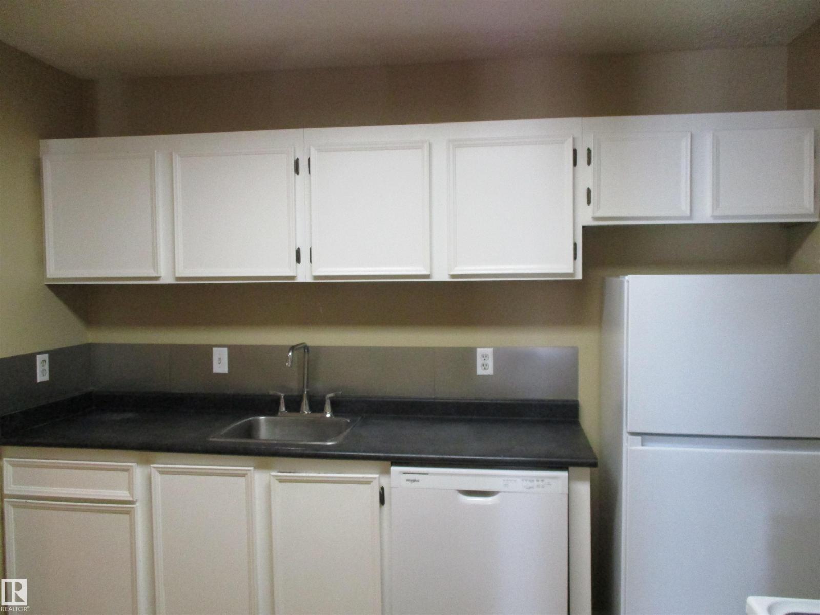 1186 Saddleback Rd Nw, Edmonton, Alberta  T6J 4Z4 - Photo 12 - E4476767