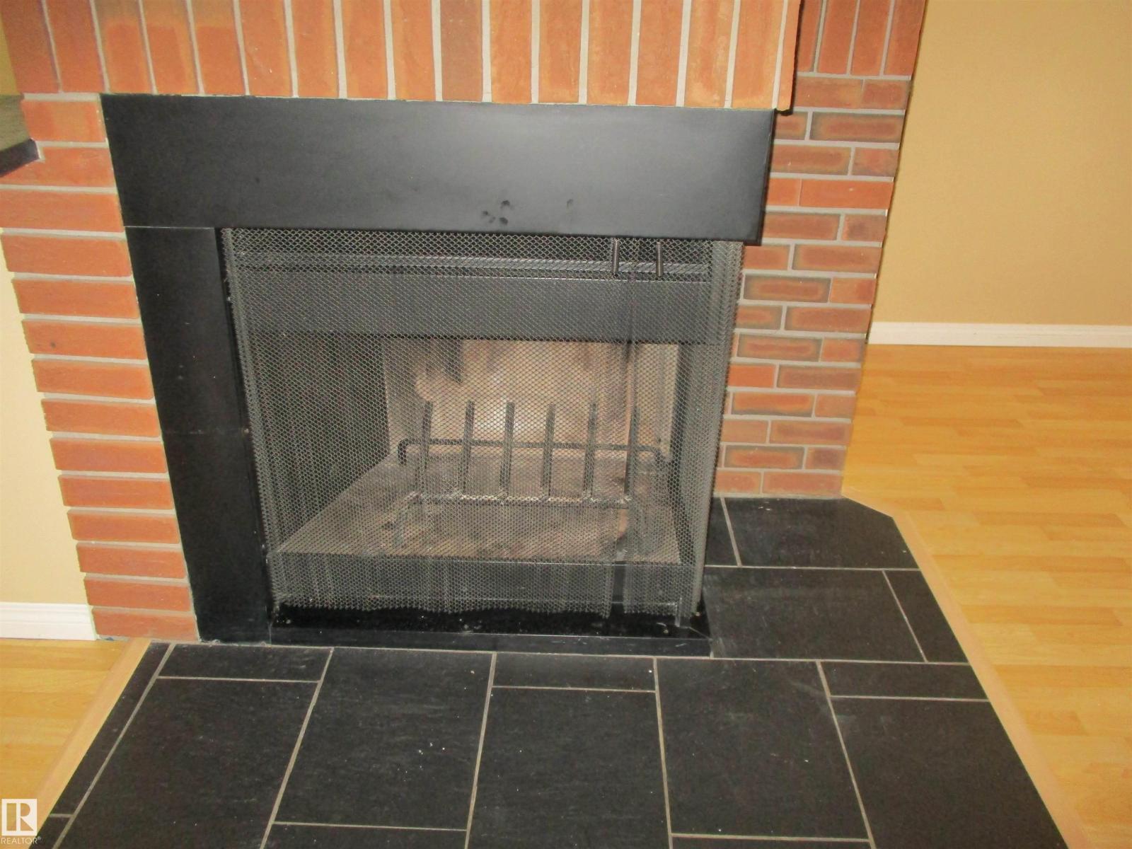 1186 Saddleback Rd Nw, Edmonton, Alberta  T6J 4Z4 - Photo 7 - E4476767