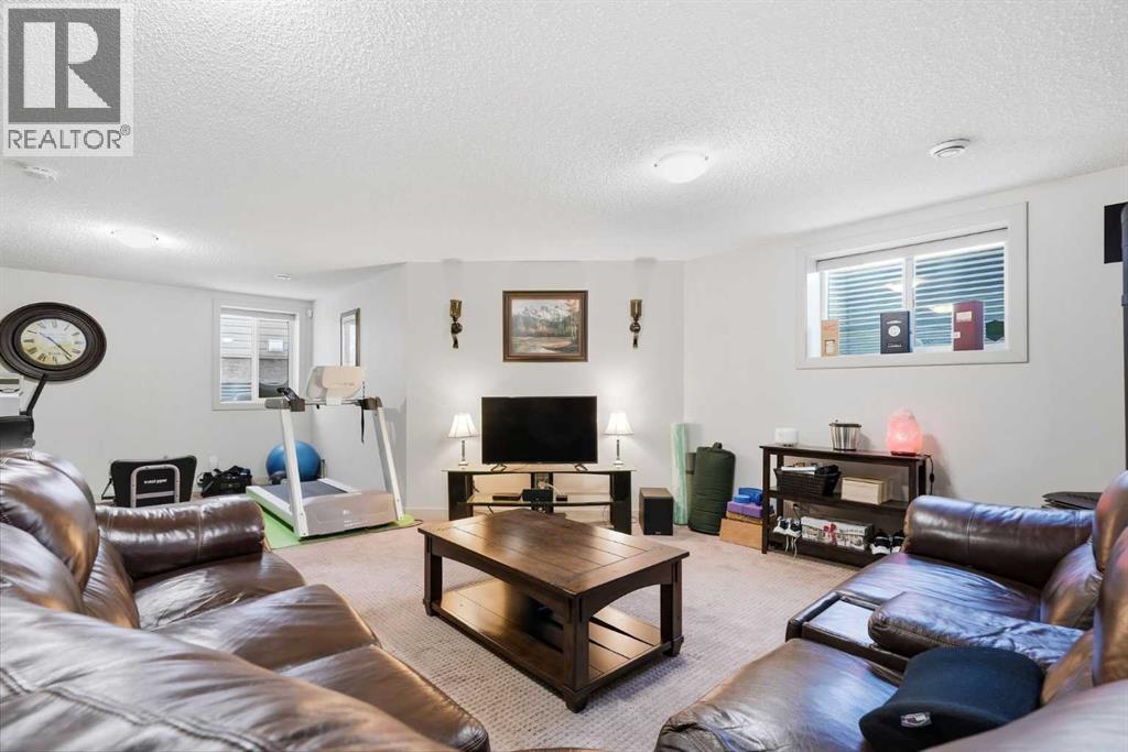 238 Sunset View, Cochrane, Alberta  T4C 4R3 - Photo 29 - A2288446