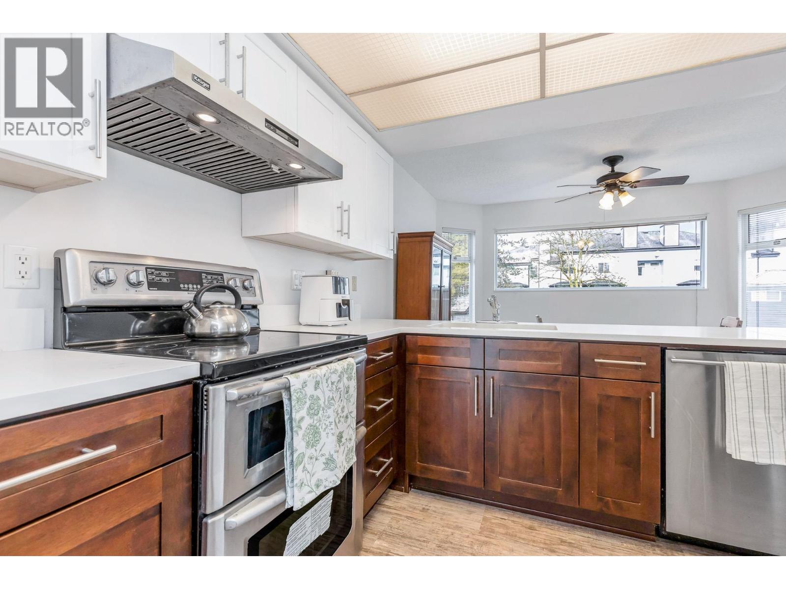 46 1195 Falcon Drive, Coquitlam, British Columbia  V3E 2H1 - Photo 11 - R3097885